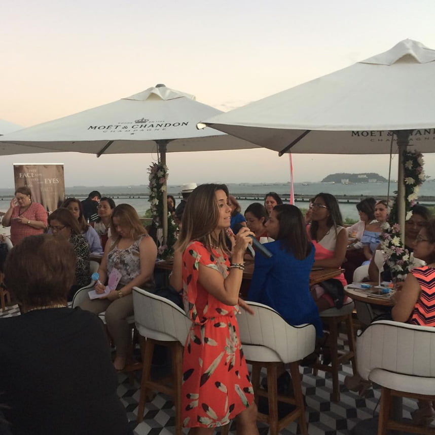 2017 YAEL BERN en Casacasco.png